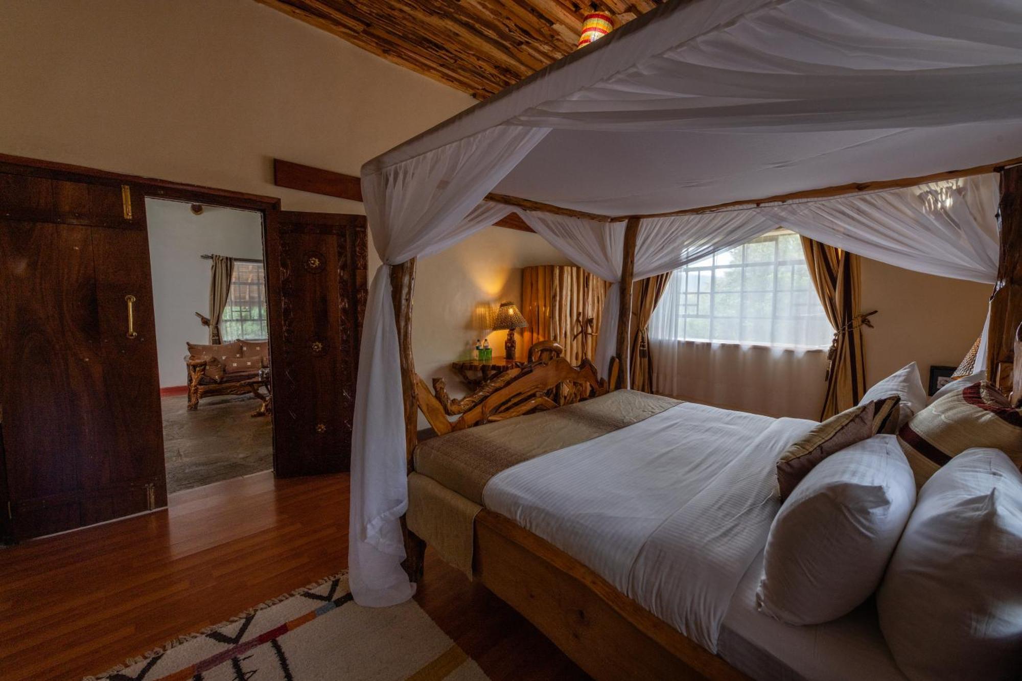 Naivasha Kongoni Lodge - Lakefront Getaway Bagian luar foto