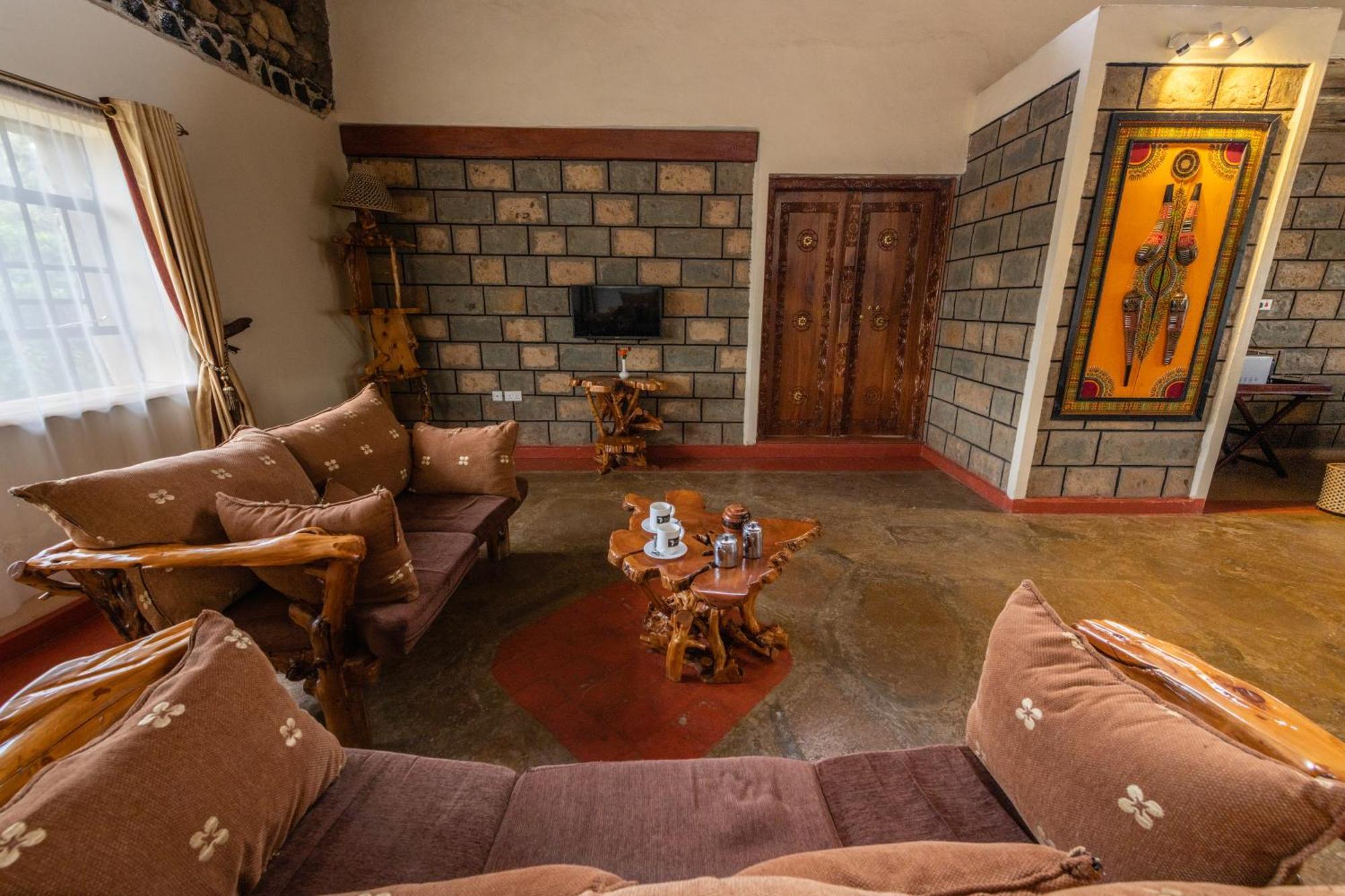Naivasha Kongoni Lodge - Lakefront Getaway Bagian luar foto