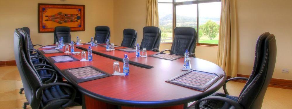 Naivasha Kongoni Lodge - Lakefront Getaway Bagian luar foto