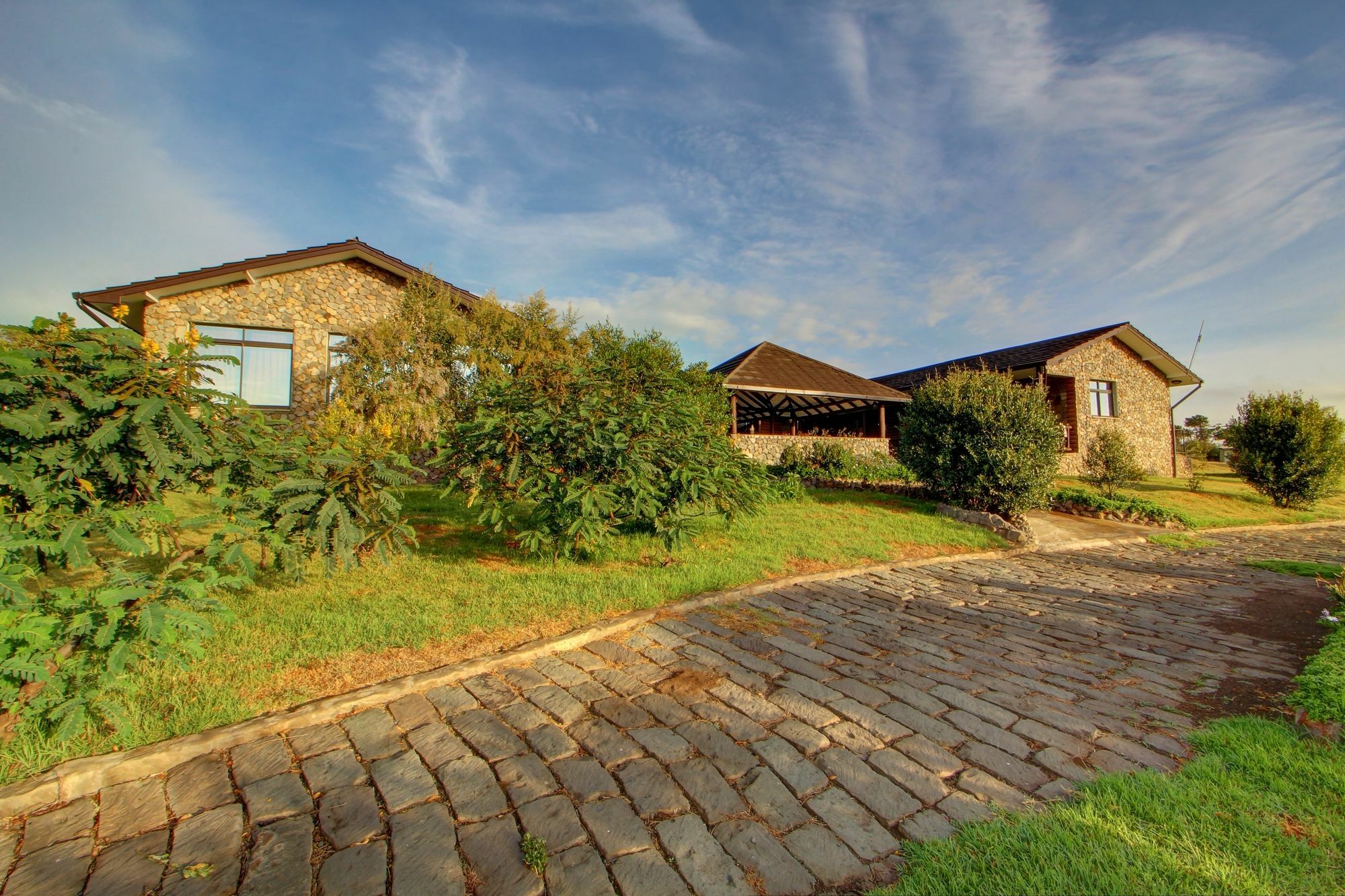 Naivasha Kongoni Lodge - Lakefront Getaway Bagian luar foto