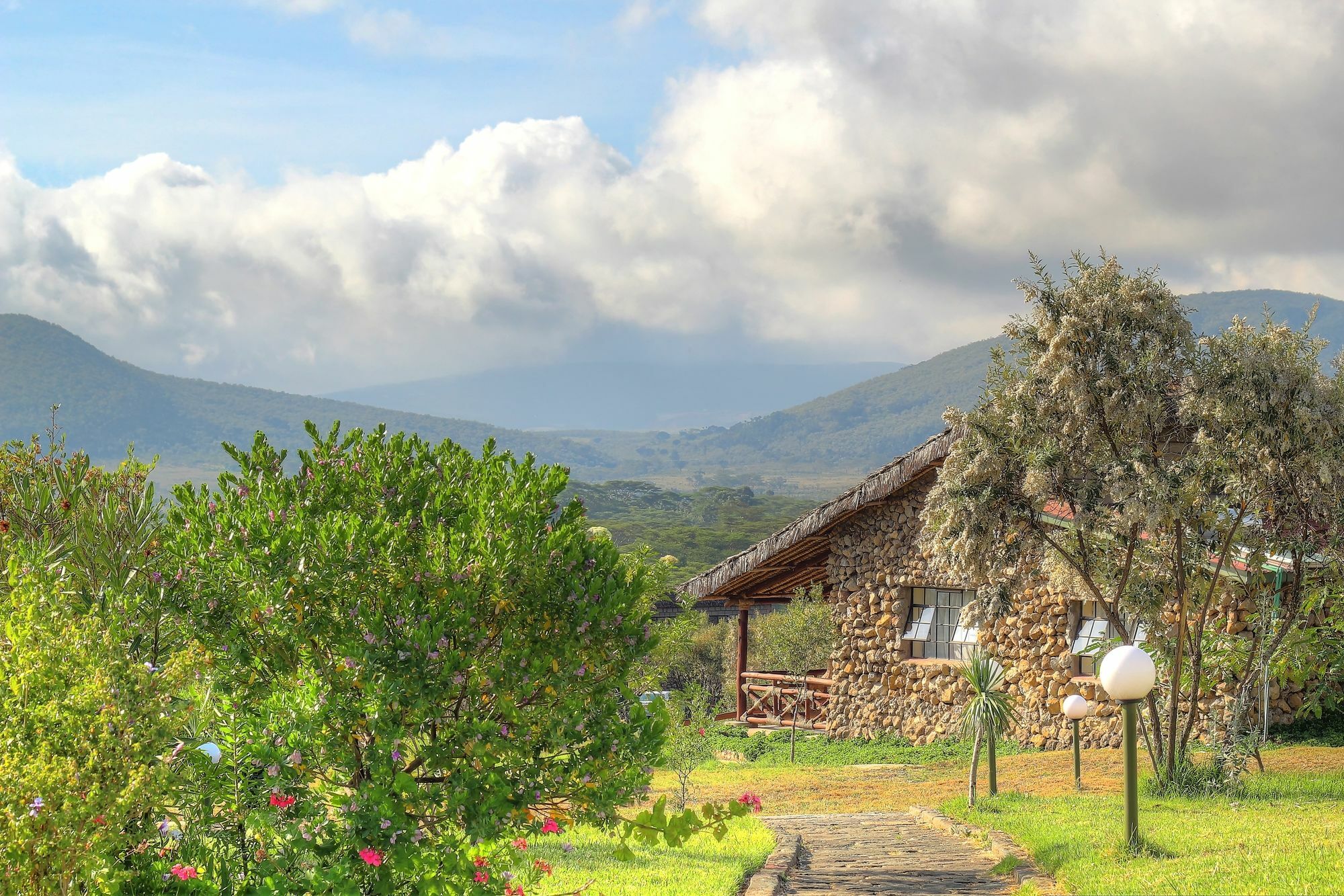 Naivasha Kongoni Lodge - Lakefront Getaway Bagian luar foto