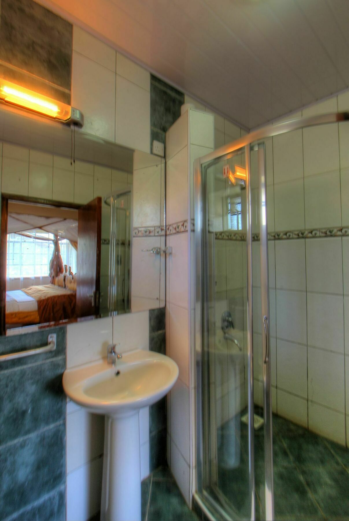 Naivasha Kongoni Lodge - Lakefront Getaway Bagian luar foto
